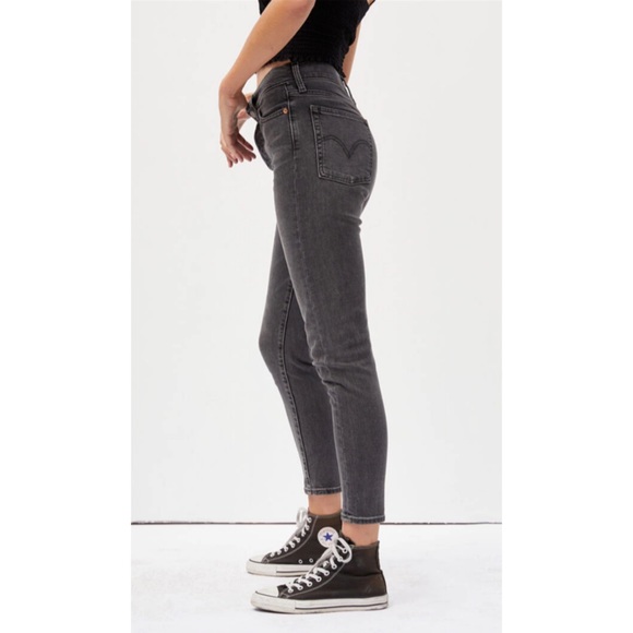 Levi’s Wedgie Skinny Jet Pack - Picture 8 of 9